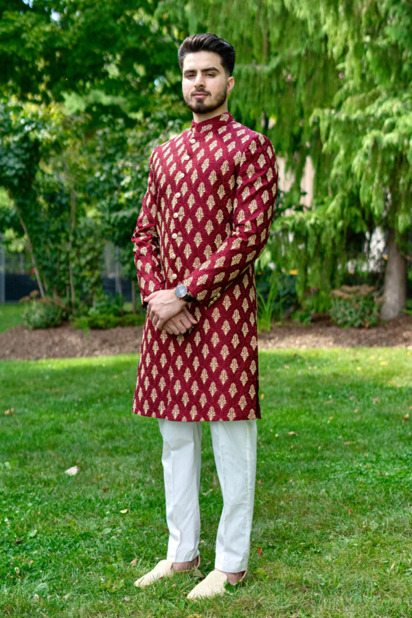 auburn-maroon-with-golden-bunches-sherwani-for-men